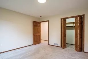 1404 Woodland Dr SW, Rochester, MN 55902 - Photo 72