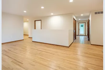 1404 Woodland Drive SW, Rochester, MN 55902 - Photo 22