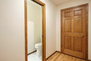 1404 Woodland Dr SW, Rochester, MN 55902 - Photo 30