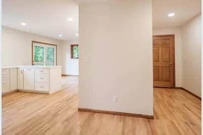 1404 Woodland Drive SW, Rochester, MN 55902 - Photo 32