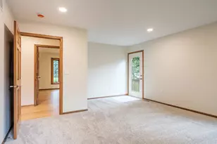 1404 Woodland Dr SW, Rochester, MN 55902 - Photo 34