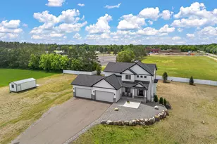 20044 Killdeer St NW, Oak Grove, MN 55011 - Photo 2
