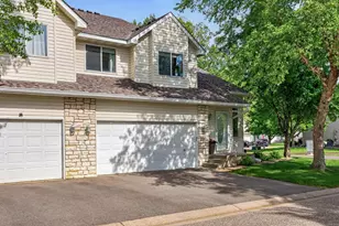 1649 Hamilton Ln, Shakopee, MN 55379 - Photo 2