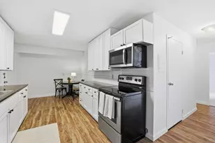6450 York Ave S, Edina, MN 55435 - Photo 2
