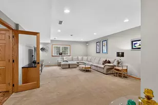 2201 7th St NW, Austin, MN 55912 - Photo 40