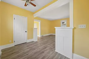 901 31st Ave N, Minneapolis, MN 55411 - Photo 2
