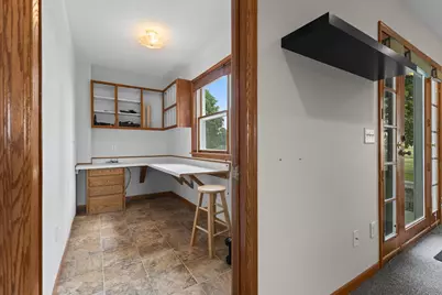 224 Minnesota Avenue S, Vermillion, MN 55085 - Photo 8