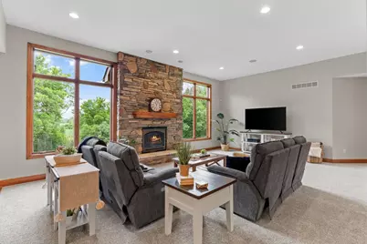 14480 Tyrol Drive, Shakopee, MN 55379 - Photo 4