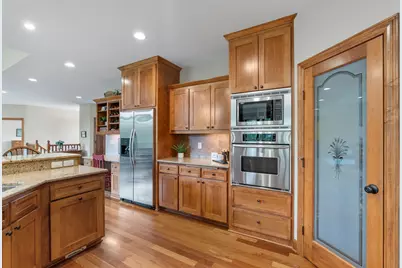 14480 Tyrol Drive, Shakopee, MN 55379 - Photo 12