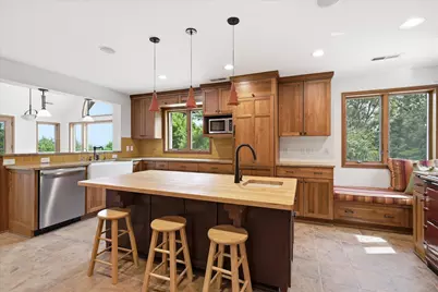 10129 Eden Prairie Road, Eden Prairie, MN 55347 - Photo 12
