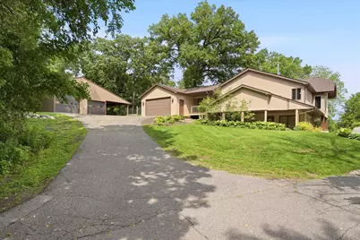 10129 Eden Prairie Road, Eden Prairie, MN 55347 - Photo 2