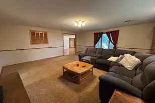 1103 Wilbur St, Worthington, MN 56187 - Photo 12