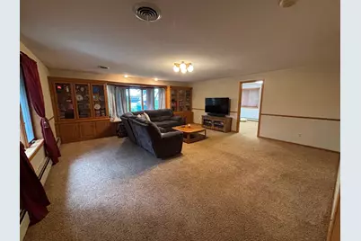 1103 Wilbur Street, Worthington, MN 56187 - Photo 10
