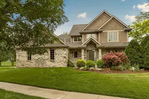 5145 Scenic Oak Dr SW, Rochester, MN 55902 - Photo 1