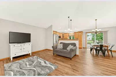 2482 Crimson Ridge Circle NW, Rochester, MN 55901 - Photo 8