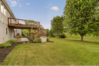 2482 Crimson Ridge Circle NW, Rochester, MN 55901 - Photo 2