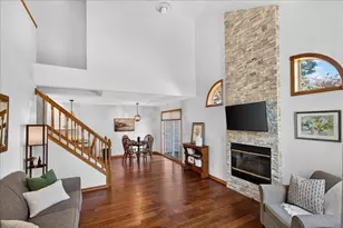 510 Lovell Ave, Roseville, MN 55113 - Photo 4