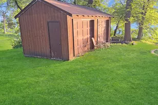 300 E Amber Lake Dr, Fairmont, MN 56031 - Photo 10
