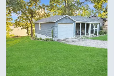 300 E Amber Lake Drive, Fairmont, MN 56031 - Photo 2