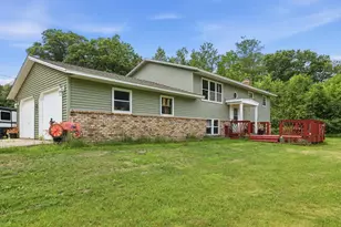 13535 289th Ave NW, Zimmerman, MN 55398 - Photo 2