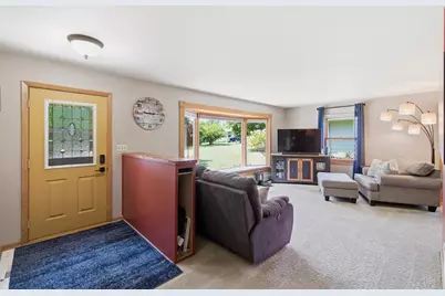 204 2nd Street NW, Fairfax, MN 55332 - Photo 14