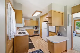 204 2nd St NW, Fairfax, MN 55332 - Photo 4
