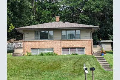 8542 Plymouth Avenue N, Minneapolis, MN 55427 - Photo 2
