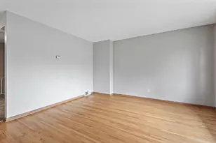 8542 Plymouth Ave N, Minneapolis, MN 55427 - Photo 4