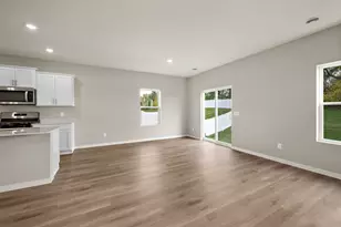 907 Sycamore Pl N, Cambridge, MN 55008 - Photo 16
