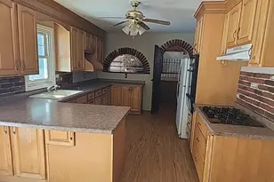 10609 32nd Ave N, Plymouth, MN 55441 - Photo 2