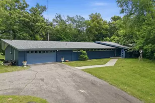 1720 6th Ave N, Saint Cloud, MN 56303 - Photo 2