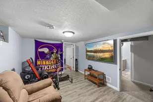 3810 Thomas Ave N, Minneapolis, MN 55412 - Photo 24