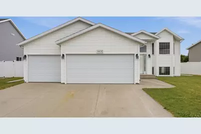 4419 48th Street S, Fargo, ND 58104 - Photo 1