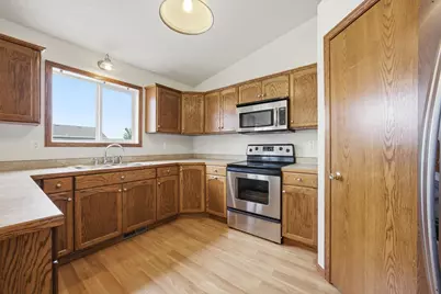 4419 48th Street S, Fargo, ND 58104 - Photo 8