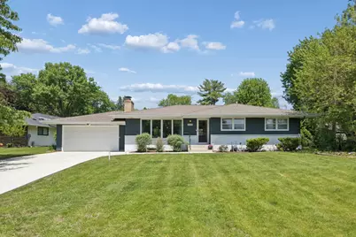 6204 Ashcroft Lane, Edina, MN 55424 - Photo 1