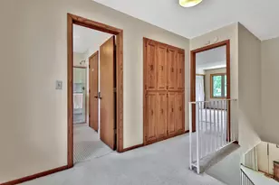 8286 Kingslee Rd, Bloomington, MN 55438 - Photo 22