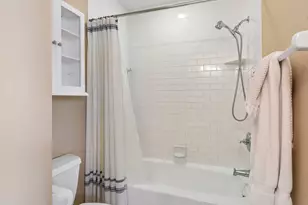 484 Laurel Ave, Saint Paul, MN 55102 - Photo 28