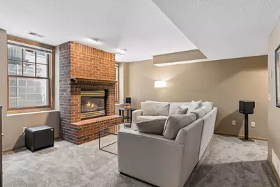 484 Laurel Avenue, Saint Paul, MN 55102 - Photo 30