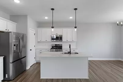 386 Laurel Place, River Falls, WI 54022 - Photo 16