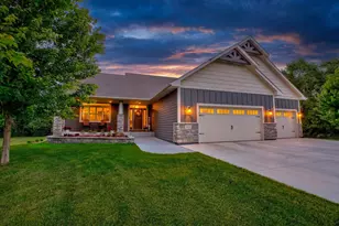469 Dylan Ct, Hudson, WI 54016 - Photo 1