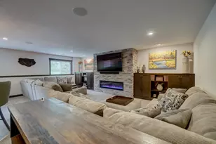 469 Dylan Ct, Hudson, WI 54016 - Photo 16