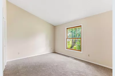 6677 Stillwater Boulevard N, Oakdale, MN 55128 - Photo 20