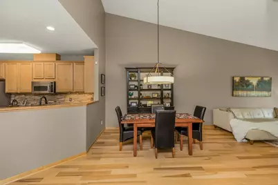 7137 Newbury Road, Woodbury, MN 55125 - Photo 20