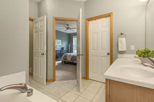 7137 Newbury Rd, Woodbury, MN 55125 - Photo 40
