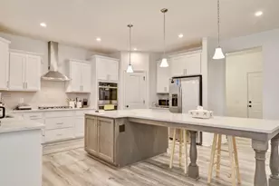 171 Maple Terrace, Waconia, MN 55387 - Photo 2