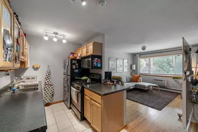 2112 Garfield Avenue #8, Minneapolis, MN 55405 - Photo 1