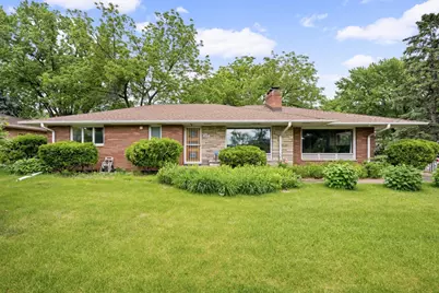 1495 County Road B2 W, Roseville, MN 55113 - Photo 2