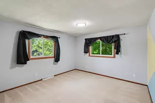 27835 Lavonne St, New Prague, MN 56071 - Photo 10
