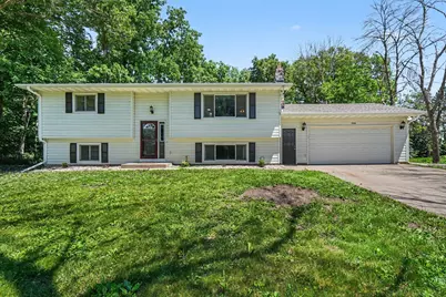 27835 Lavonne Street, New Prague, MN 56071 - Photo 2