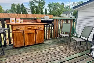 404 Wilson Ave SE, Bemidji, MN 56601 - Photo 6